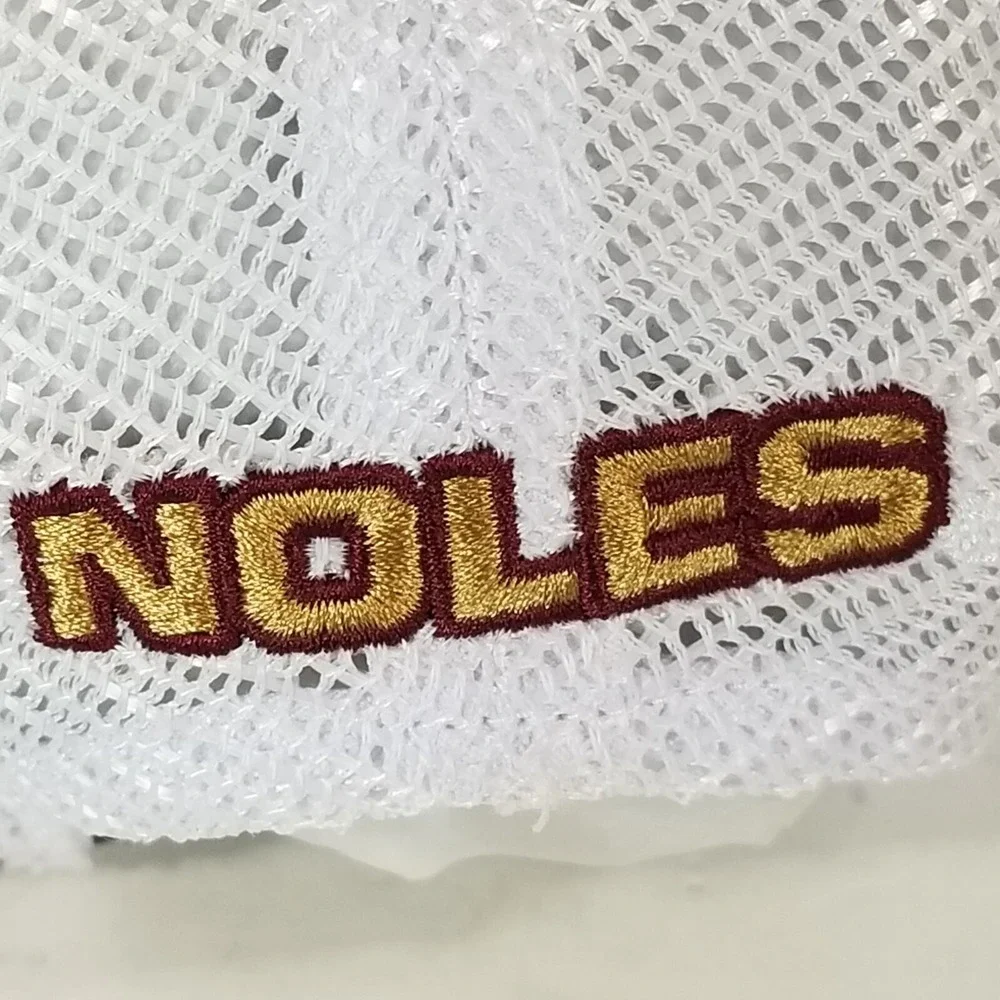 Captivating Florida State Seminoles Women OS Red Trucker Hat Snapback FSU Cap